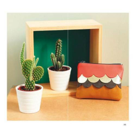 PETITS RIENS EN CUIR