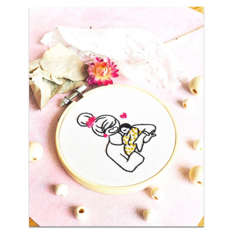 Kit Broderie Femme et Enfant